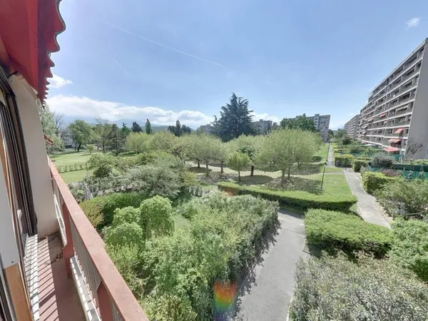 APPARTEMENT 2 PIÈCES + CUISINE DE 38 M2 LUMINEUX DANS RÉSIDE