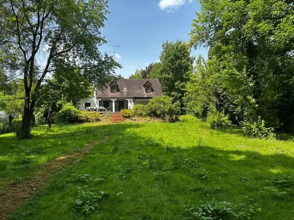 Maison 8 pièces 160 m²