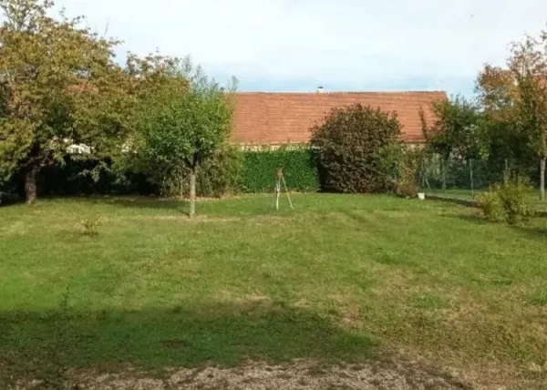 Terrain 1053 m²