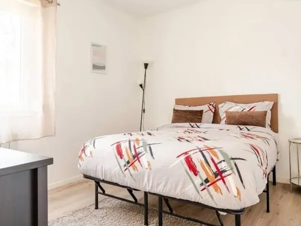 Chambre Location Villenave-d'Ornon 1p 10m² 570€