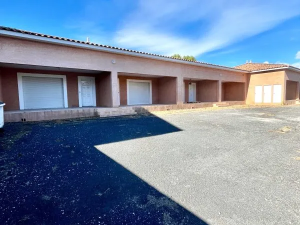 Maison 6 pièces 330 m²