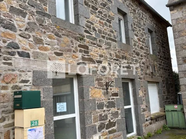 Appartement à louer - Centre-ville de Pludual - Disponible immédiatement