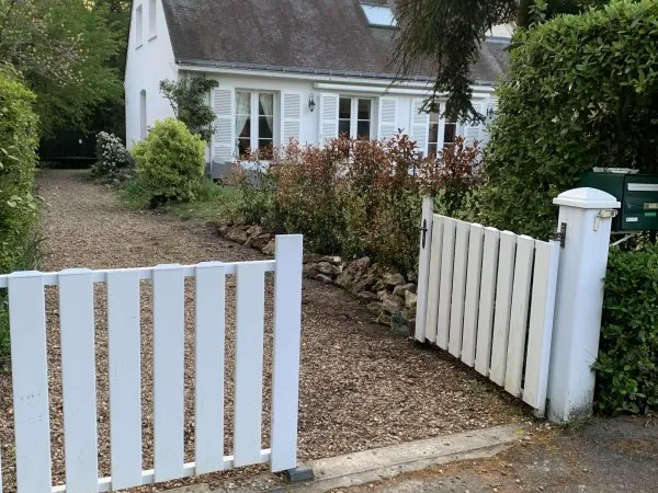 Vends maison jardin clos