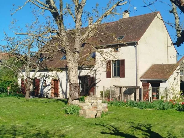 Maison 8 pièces 185 m²