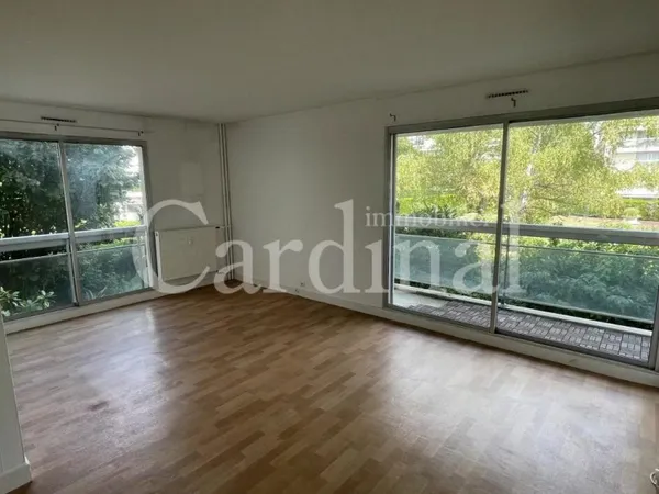 Vends T3 - 75m² - Bailly 78870