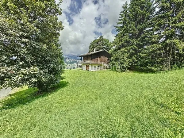 Chalet 7 pièces 100 m²