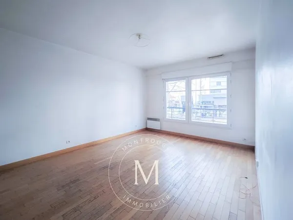 Appartement Montrouge 3 pièce(s) 54.72 m2