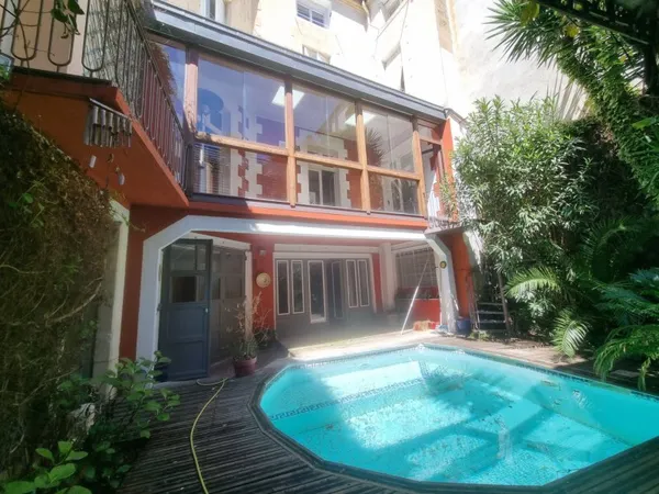 Appartement 6 pièces 250 m²