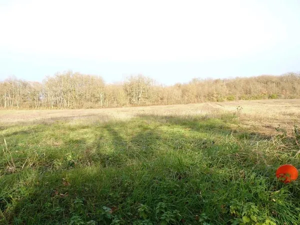 Aurignac, terrain à bâtir de 3463 m² vue campagne