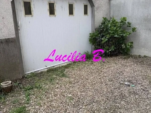Stationnement Location Tours   50€