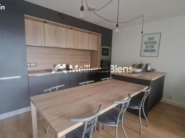 Appartement 4 pièces 76 m²