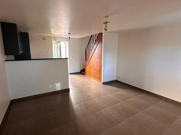 Location F2