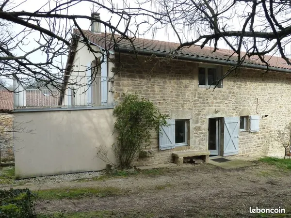 T4 -110m2 -39160 BALANOD (proche St AMOUR)