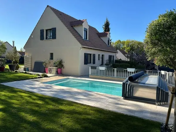 Maison 6 pièces 153 m²