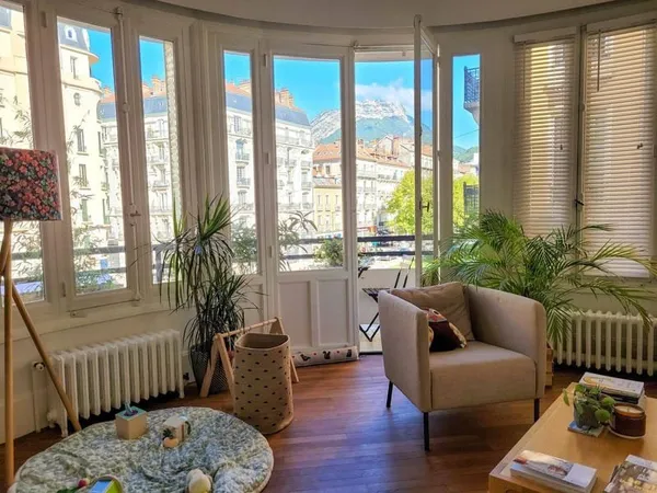 Appartement 3 pièces 87 m²