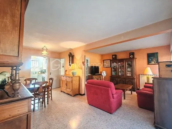 *** VILLA 3 CHAMBRES DE 90 M2 À NÎMES ***