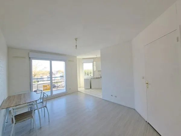 APPARTEMENT T2 NANTES