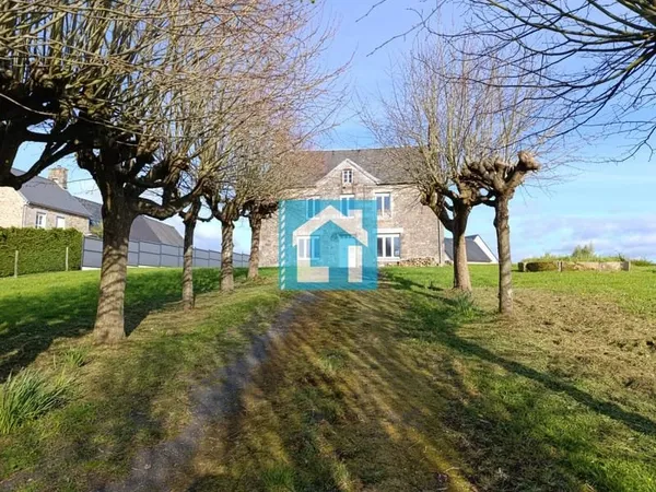 Maison 4 pièces 140 m²