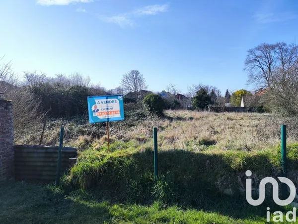 Terrain 925 m²