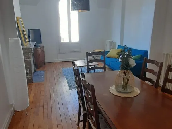 À louer T3 meublé 70 m² Proche centre-ville