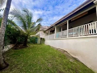 Idéal locatif saisonnier - 2 appartements T2 - Sainte-Anne