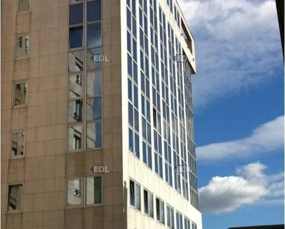 Bureaux 153 m²