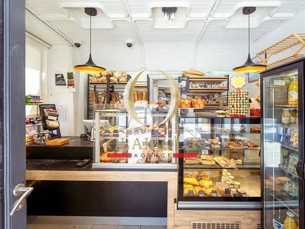 Biarritz-Fonds de commerce- boulangerie -snacking
