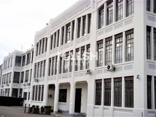 Bureaux 532 m²