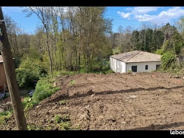 Terrain avec permis de construire