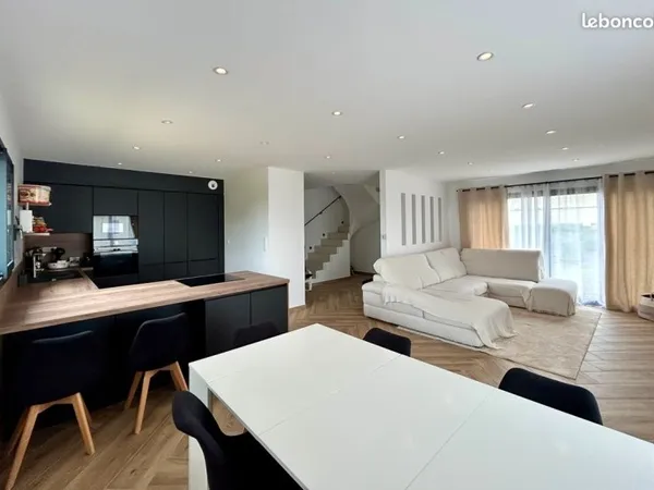 Villa à étage de 110m² avec garage - Lagardelle-sur-Lèze