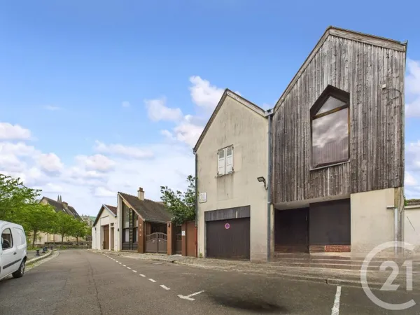 Murs commerciaux 2 pièces 300 m²