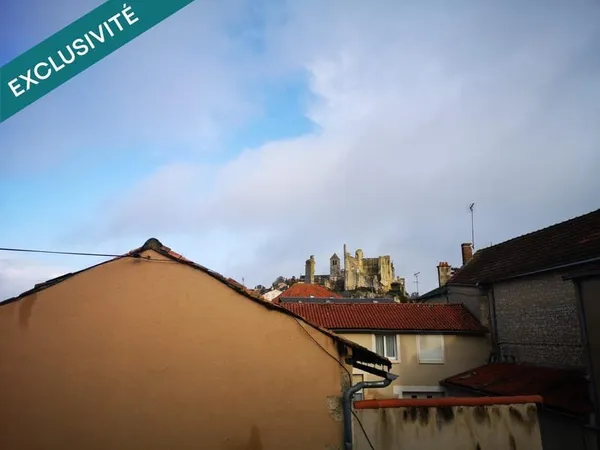 MAISON DE VILLE
