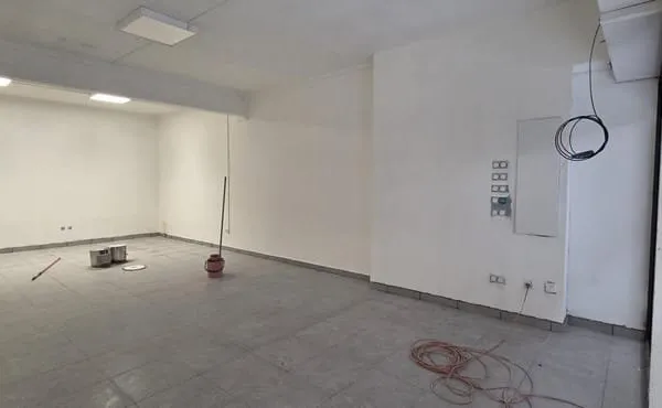 A louer - Local commercial ou professionnel de 50 m² - Centre-ville du Tampon