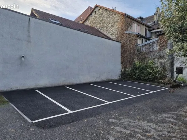 Parking/box Belley