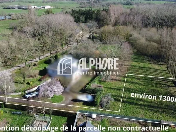 Terrain 1300 m²