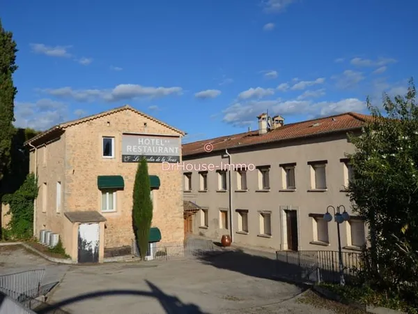 Hôtellerie et restauration Vente Draguignan  1665m² 1100000€