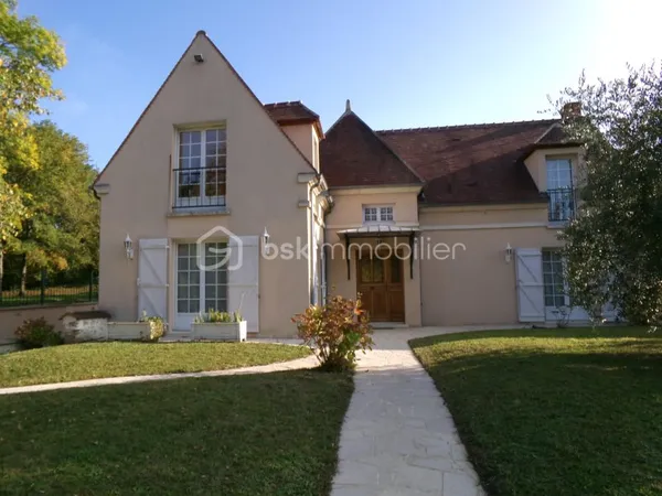 Maison 8 pièces 175 m²