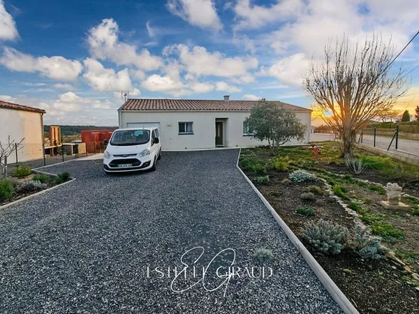 Villa Villarzel Cabardes avec trois chambres et un grand jardin
