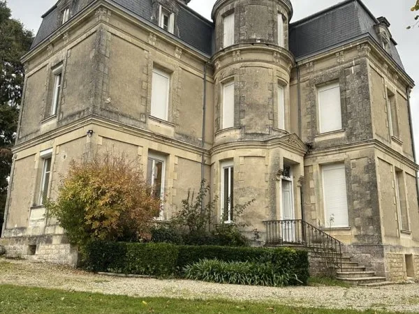 AMATEURS DE LIEUX D'EXCEPTION ? AUX PORTES DE MARMANDE EXCEPTIONNEL CASTEL