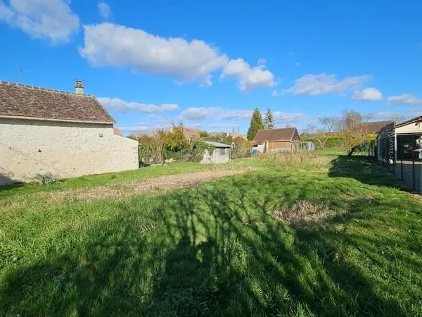 Terrain à vendre de 600,00 m² Proche de DONNEMARIE DONTILLY (77)