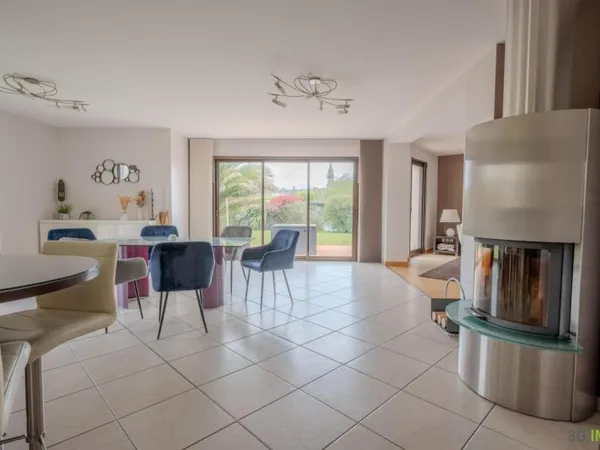 Maison contemporaine 7 pièces