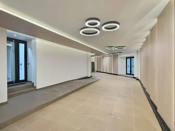 Bureaux 1381 m²
