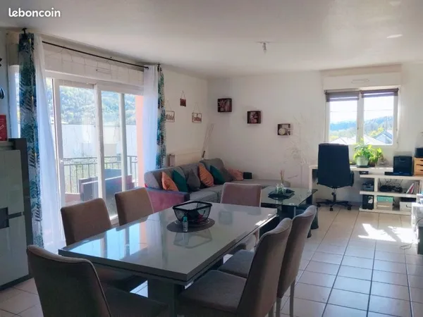Appartement à BAUME-LES-DAMES