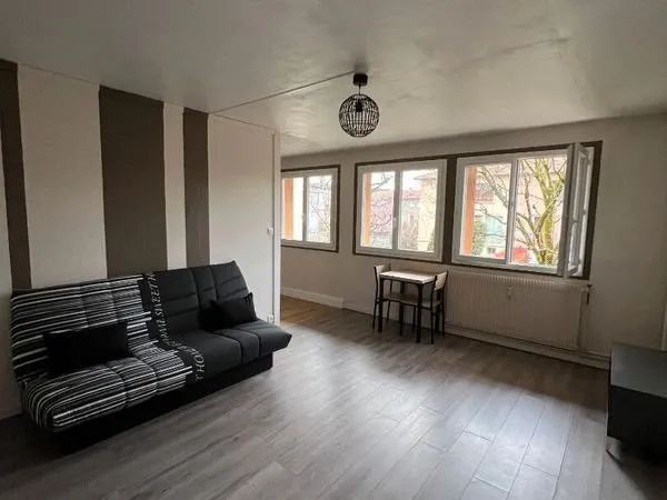 Studio 1 pièce 32 m²