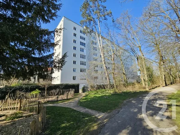 Appartement 4 pièces 91 m²