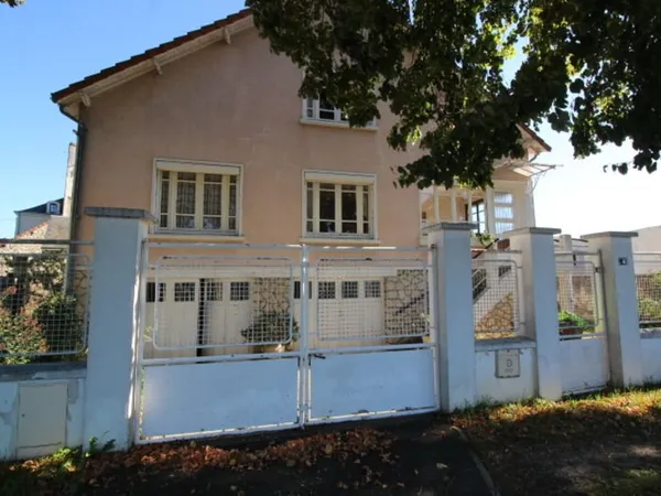 Maison Chatellerault 8 pièce(s) 155.31 m2