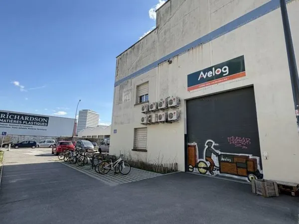 Entrepôt 270 m² à Grenoble