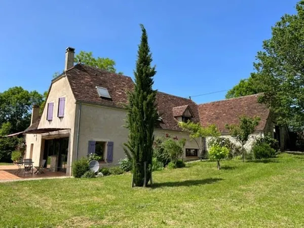 Propriété 7 pièces 225 m²