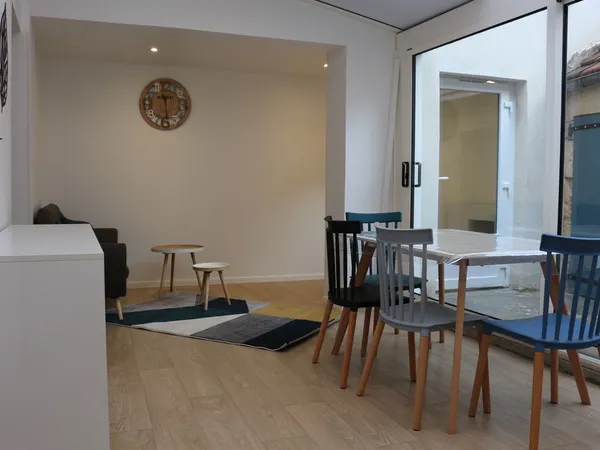 Appartement T2 30m2+20m2 de Véranda climatisée