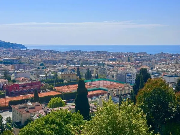 HOTEL PARTICULIER - PARC IMPERIAL - VUE PANORAMIQUE -1.780.000€